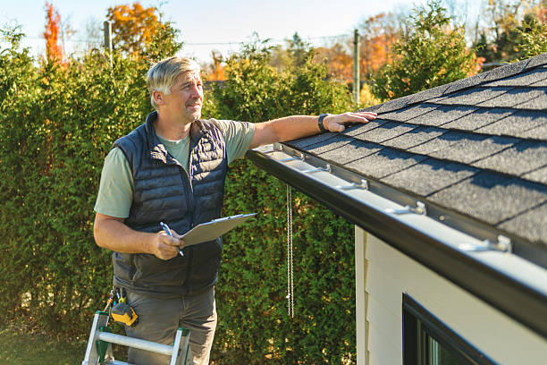 Professional Roof Inspection technician working in Deepwater, MO